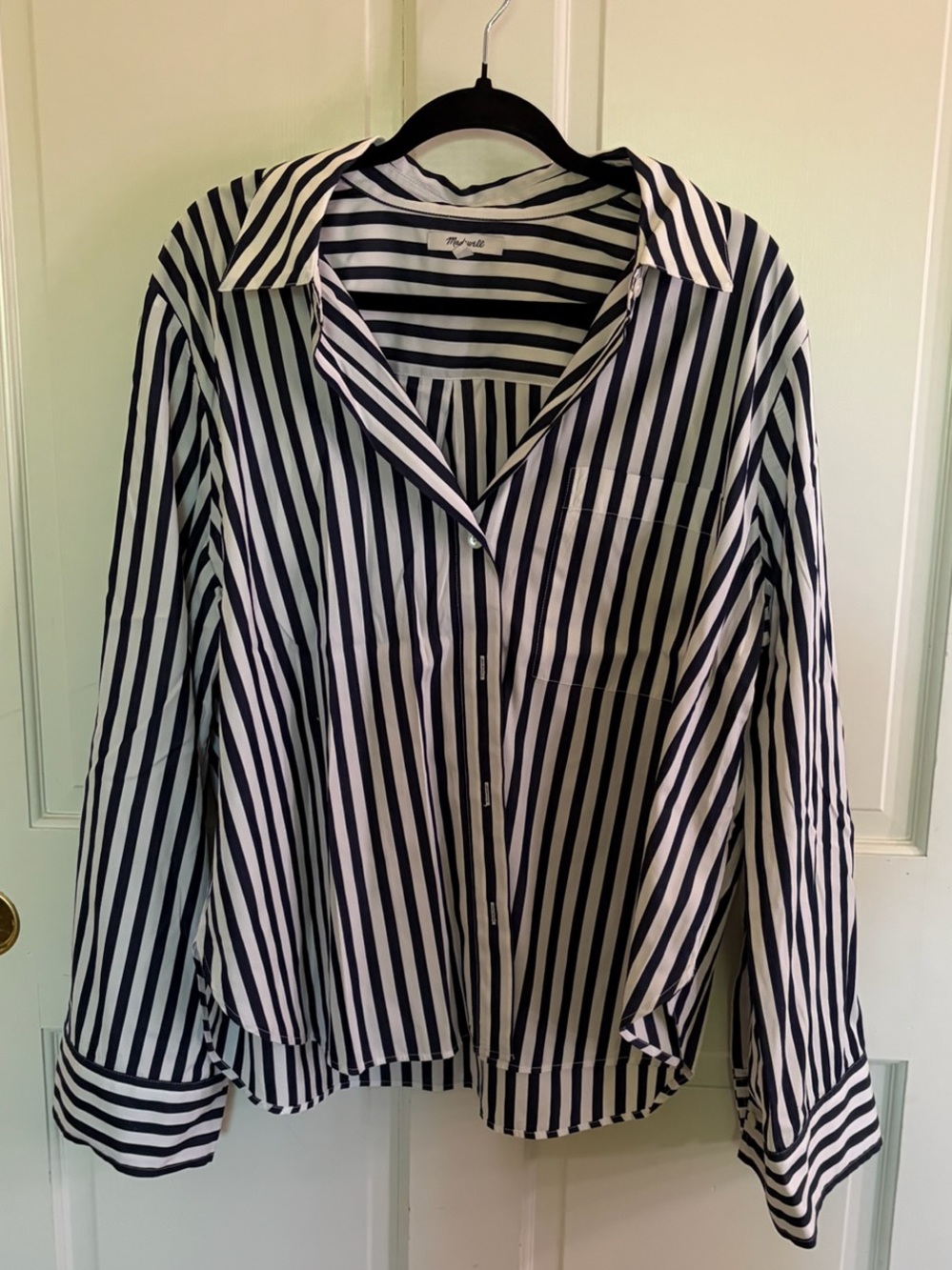 Madewell Easy Y-Neck Button-Up Shirt